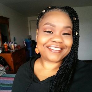 Meet your Posher, Alcola